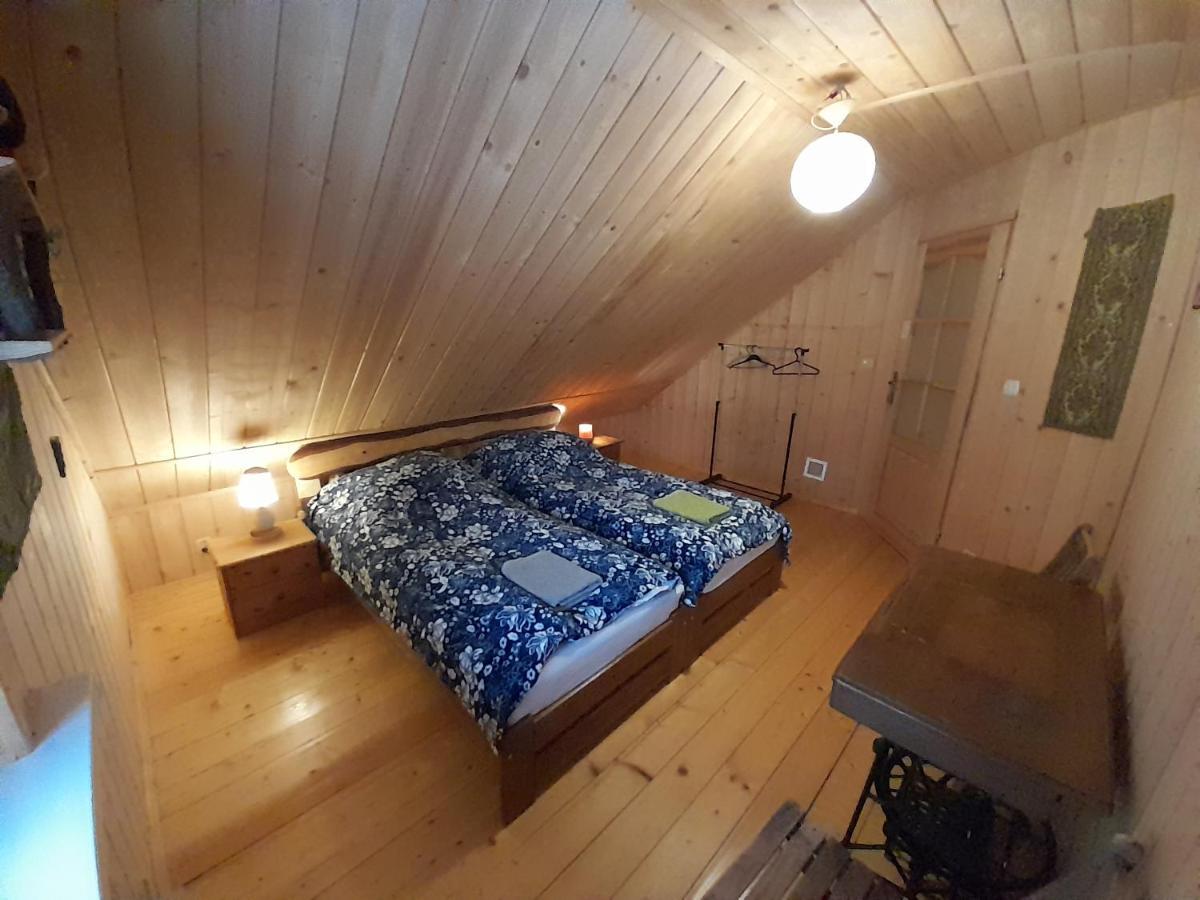 Pod Bieszczadem Villa Jasliska ภายนอก รูปภาพ