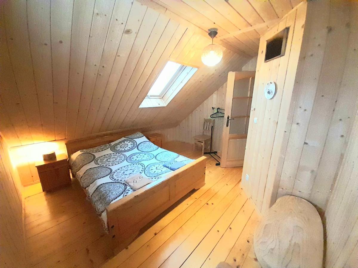 Pod Bieszczadem Villa Jasliska ภายนอก รูปภาพ